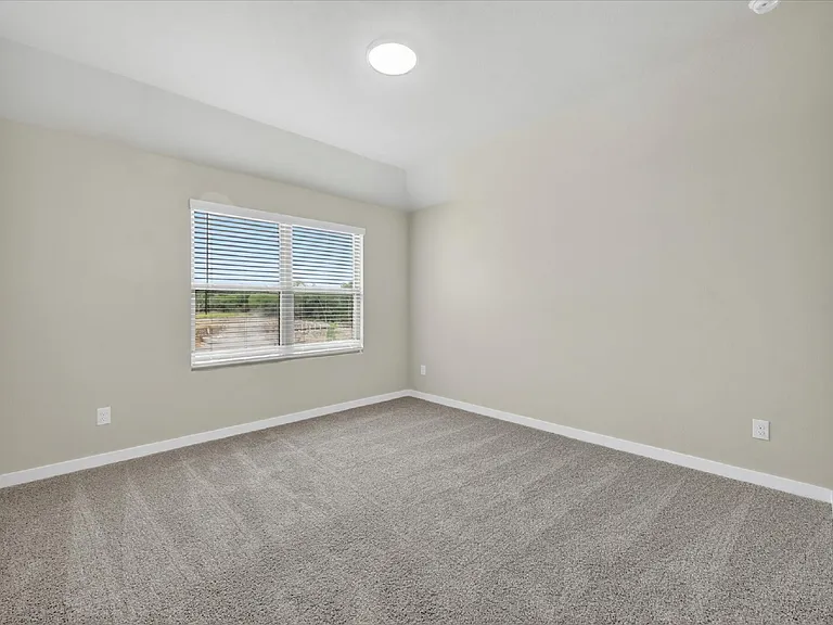 701 Summerberry Dr — Photo 20