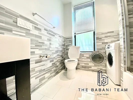 Rented by Highline Residential | media 26