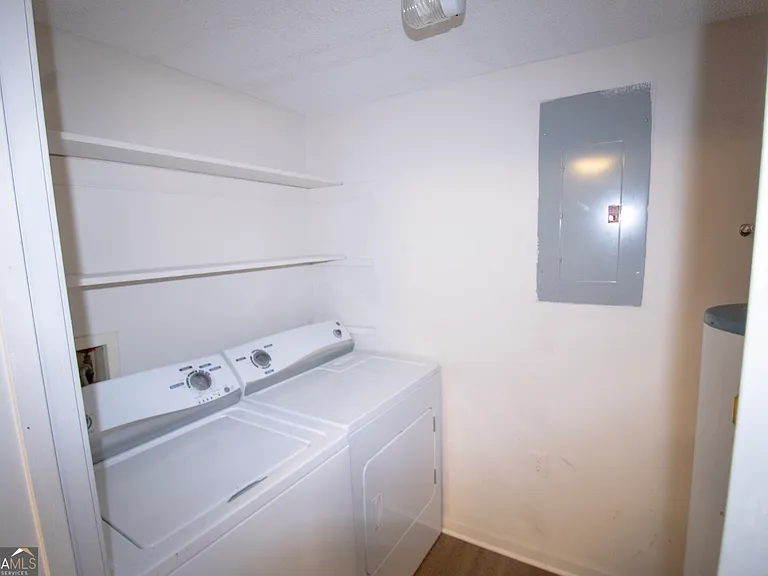 251 Knight Dr #10 — Photo 8