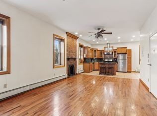 192 9th St #3, Brooklyn, NY 11215