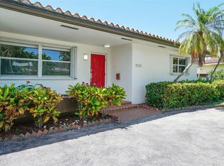 11525 NE 22nd Dr #1, Miami, FL 33181