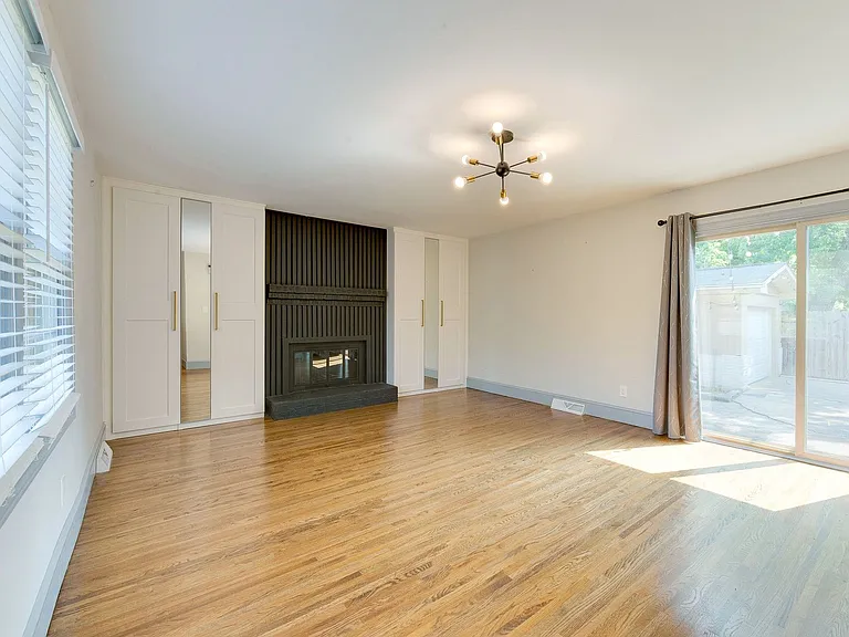 3921 Sheffield Dr — Photo 26