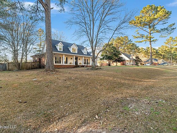 2nd image of 143 Red Roan Rd