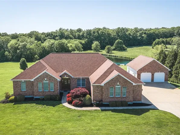 495 Grandview Farms Dr, Union, MO 63084