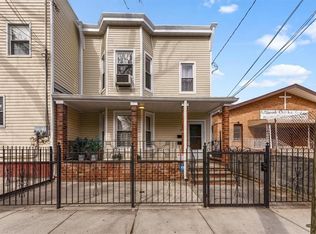 849 E 221st St, Bronx, NY 10467