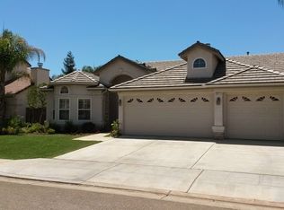 2911 E Solar Ave, Fresno, CA