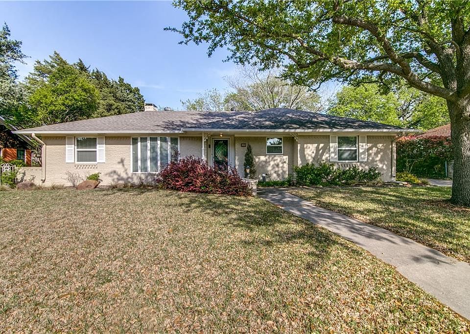 1st image of 202 Thompson Dr