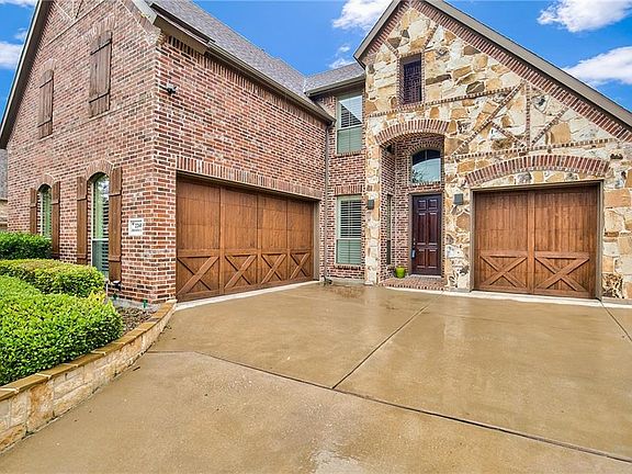 3rd image of 2260 Prospect Dr