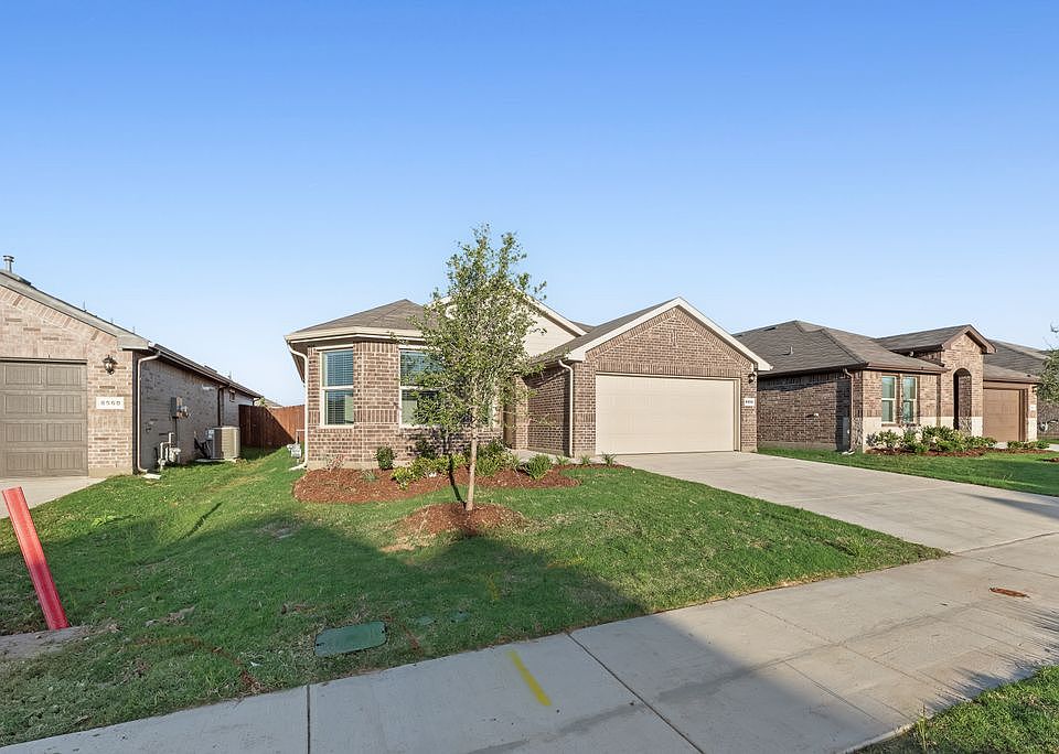 1st image of 8556 Dunnstown Dr