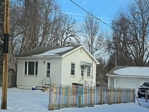 2nd image of 121 N Scott St
