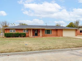 1618 NW 32nd St, Lawton, OK 73505