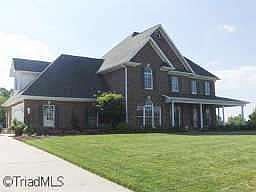1st image of 135 Savannah Ln