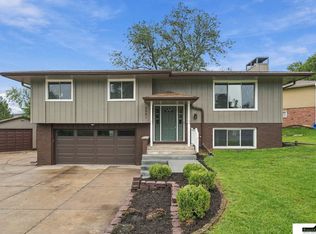 2501 Jameson N, Lincoln, NE 68512
