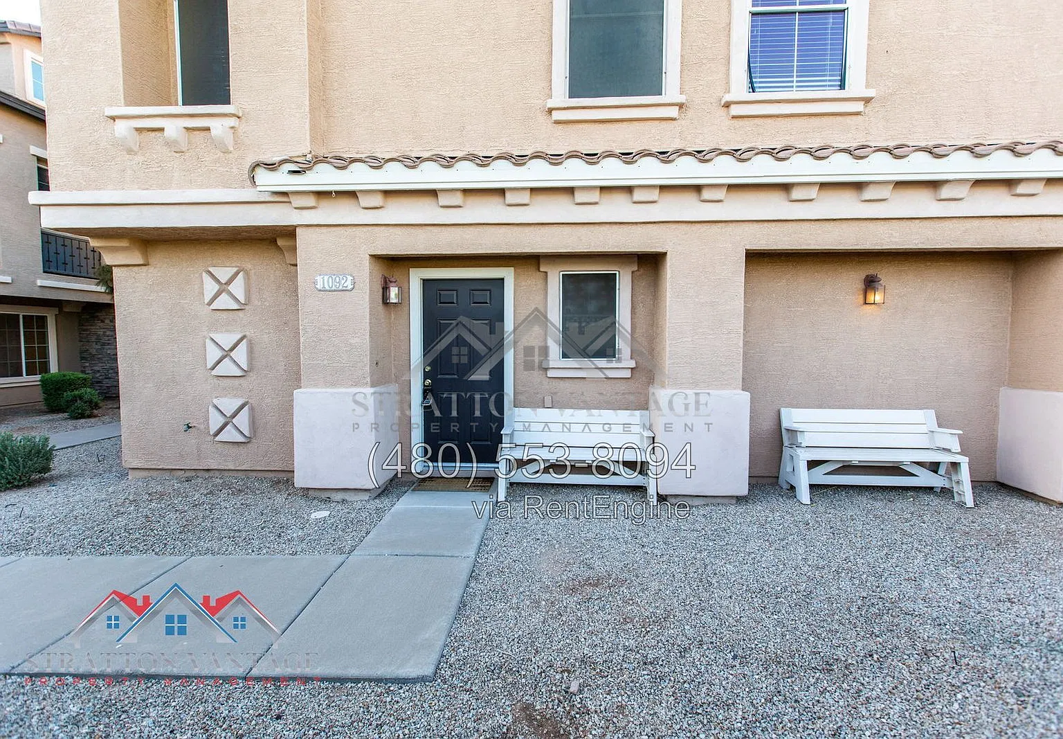 2 bed, 2.0 bath, 893 sqft, $1,549 — Photo 2
