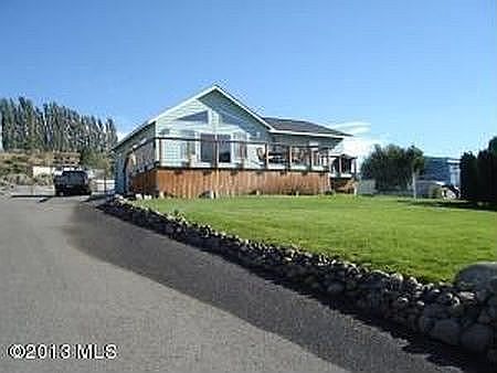 2nd image of 212 Willow View Dr