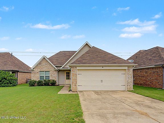 3rd image of 3912 Shae Pierce Dr