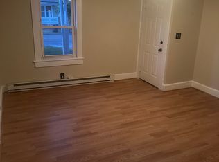 2010 McConnell Rd, Greensboro, NC 27401