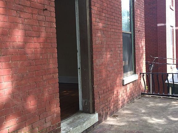 5th image of 1233 S 2nd St #4804598