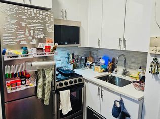 206 E 32nd St #2RE, New York, NY 10016