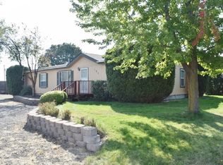 103 Columbia St, Helix, OR 97835