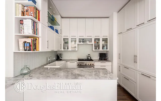 Sold by Douglas Elliman | media 29