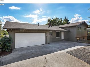 15111 SE Oatfield Rd, Milwaukie, OR 97267
