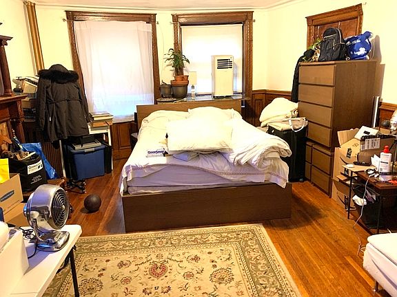 3rd image of 817 Carroll St #1