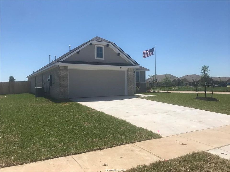 1st image of 7423 Masters Dr