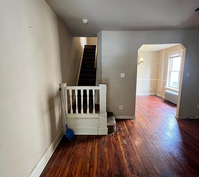 7036 Vandike St, Philadelphia, PA 19135 | Zillow