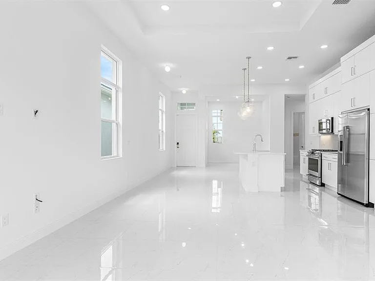 5078 Lido Key Ln — Photo 9