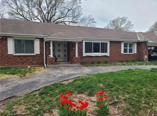 12015 Markham Rd, Independence, MO 64052