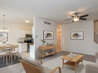 602 Riversedge Dr, Saline, MI 48176