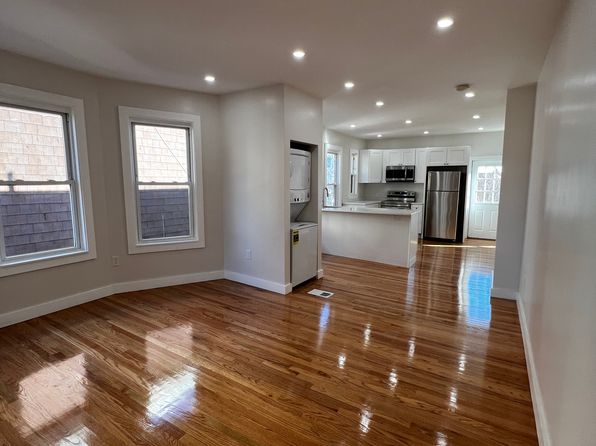 69 School St #3