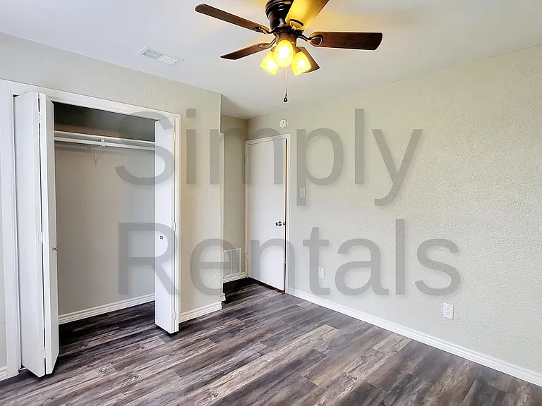 2602 Bliss St — Photo 15
