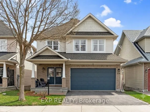 254 Flodden Way, Ottawa, ON K2G 7E1
