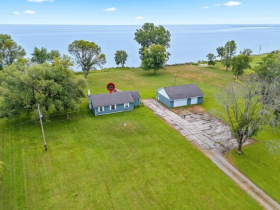 3rd image of 6988 County Road Y
