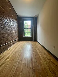 Rented by PocketBroker Inc