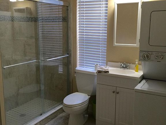 Modern bathroom