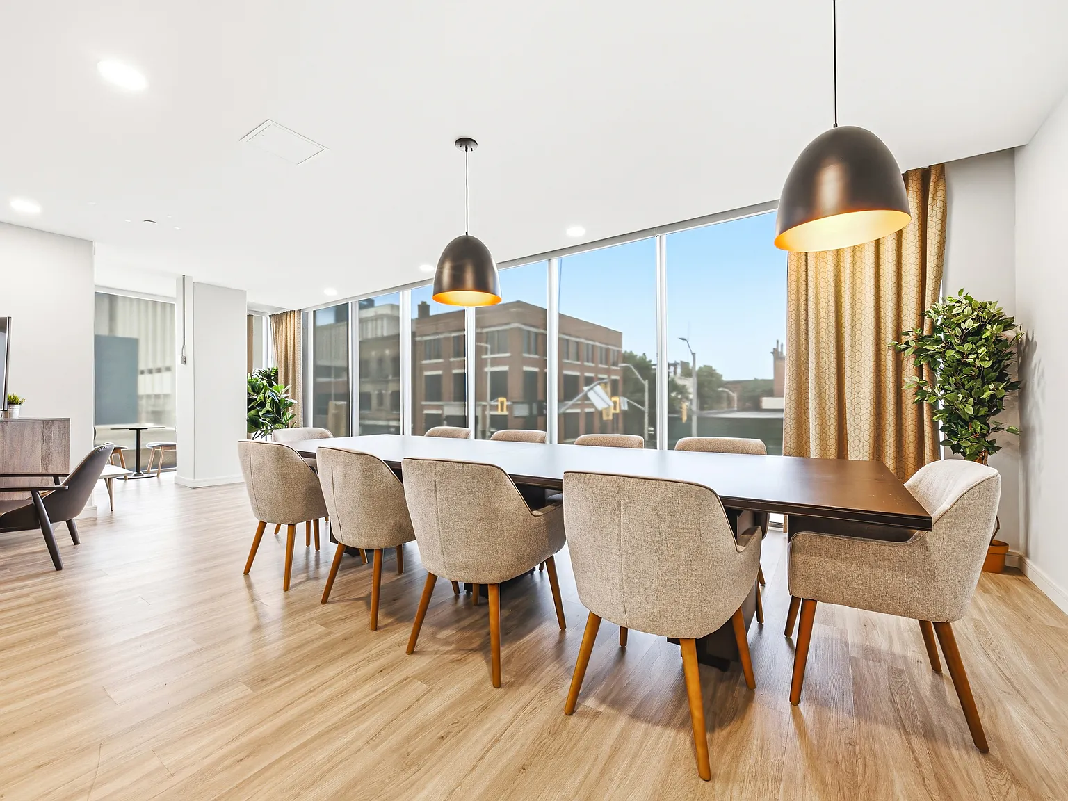 Walnut Place — Photo 4