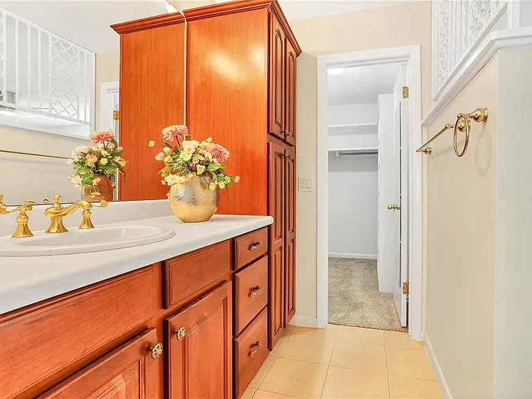7864 Broken Arrow Trl — Photo 21