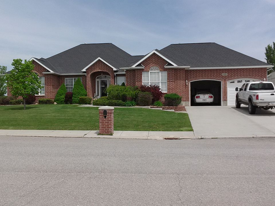 1st image of 1130 N Fairway Dr