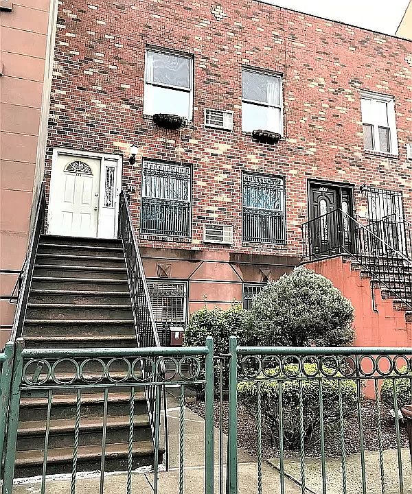 1st image of 648 Warren St #3