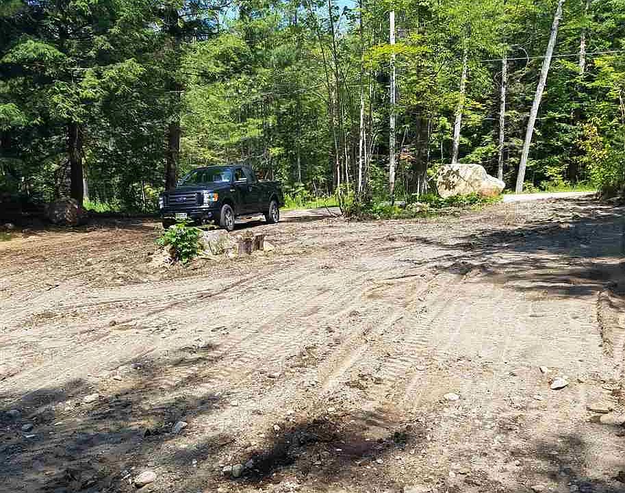 1st image of 109 4th Ave