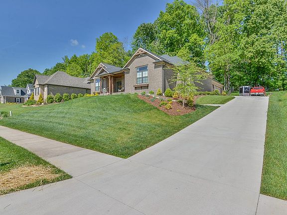 4th image of 296 Laurel Cyn