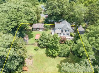 12 Maple Ave, Farmingdale, NJ 07727