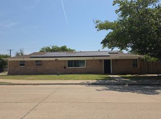 5220 Susan Lee Ln, Fort Worth, TX 76180