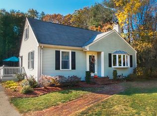 7 Villa Dr, Foxboro, MA 02035