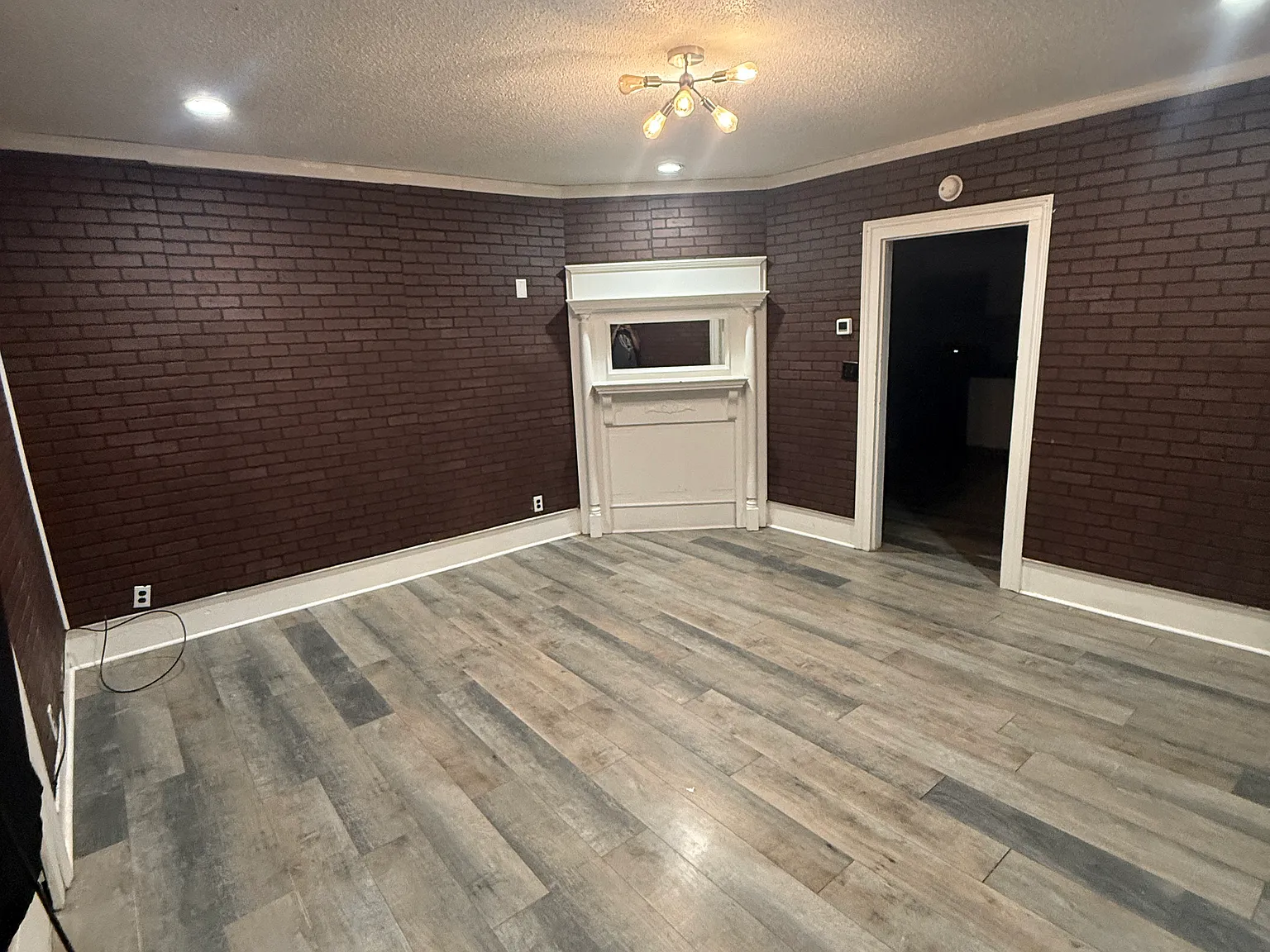 405 W Harnett St — Photo 1