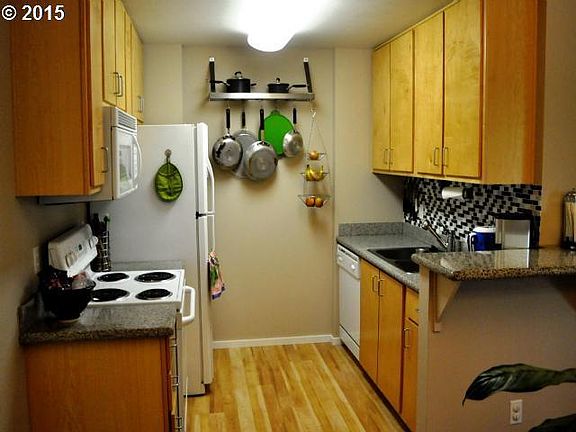 3rd image of 10800 SE 17th Cir APT 173-P