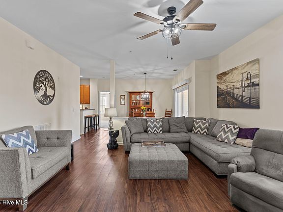 4th image of 3810 River Front Place Unit 102